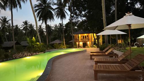Nuea Khlong Resort | COCO Canopy Boutique Resort