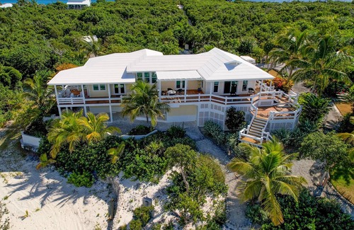 Great Guana Cay House | Coco Di Mama - Secluded Quiet Bahama Island Living Paradise