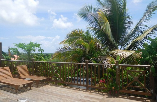 Anse-Bertrand House | Coco Menthe