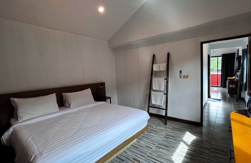 Kata House | Coco mountain view