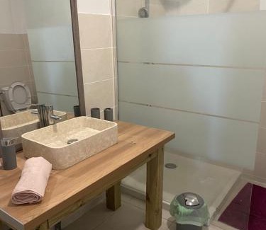 Bois d'Olives Apartment | Coco Paradis