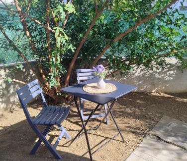 Saint-Gauderique Apartment | Cocon entre plage et centre ville avec jardinet