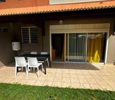 Cayenne Apartment | Cocon Montabo - logement tout équipé avec climatisation et Wi-Fi - à seulement 5 min de la plage