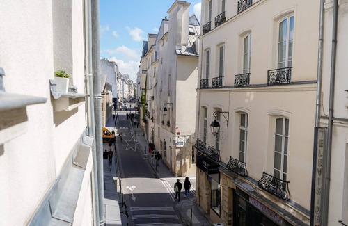 Marais Villa | Cocon Quarters - One Bedroom Villa, Sleeps 2