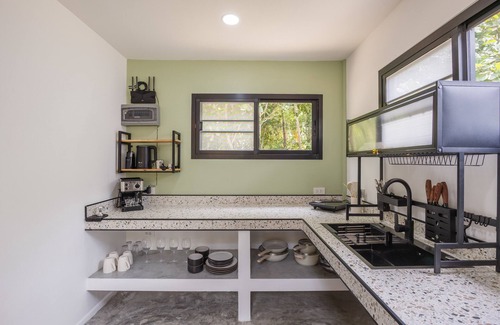 Hin Hong Apartment | Coconut WayWay Suite 1, Koh Phangan