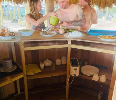 Aturuwella House | Coconut Bar