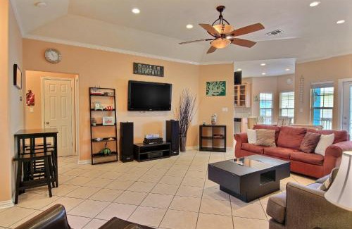 Port Aransas House | Coconut Charlies