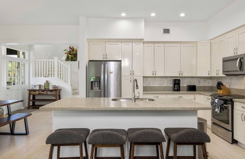 Ko Olina Condo | Coconut Plantation 1078-3: Spacious 4BR Haven, Quick Walk to Ko Olina Amenities