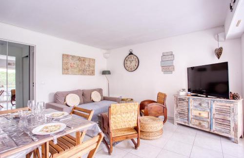 Valescure Apartment | Cocoon Drive - Climatisé avec piscine partagée