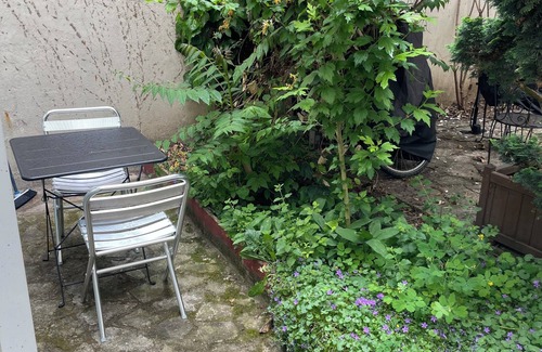 Montreuil Apartment | Cocoon in Vincennes, Paris nearby