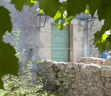 Varages Apartment | Cocooning and spa