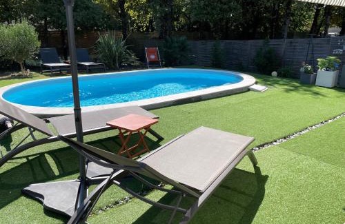 La Ville-Dieu-du-Temple Bed & Breakfast | Cocooning chez Sabine