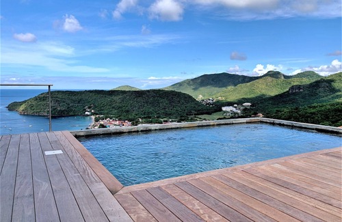 Les Anses-d'Arlets Villa | COCOONING ON THE SEA AT VILLA INDIANA
