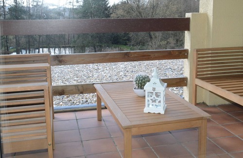 Vencimont Apartment | Cocooning or hiking. WelcHome is all green.