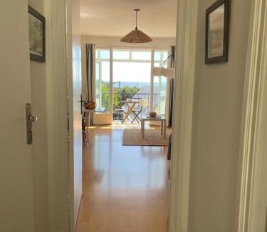 Concarneau Apartment | Cocooning studio with sea view