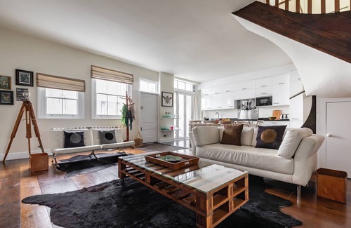 Colville Apartment | Codrington Mews III by onefinestay