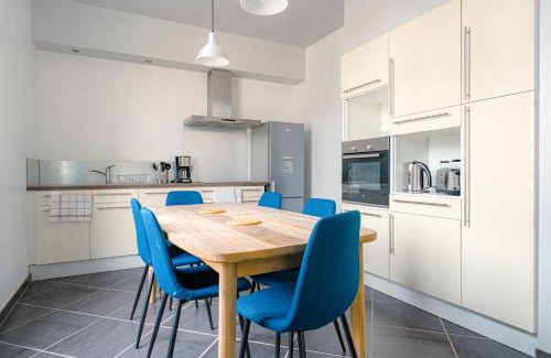 Cholet House | Coeur de ville #B2 - Centre ville, WIFI & NETFLIX - Proche transports - CHAMBRE PRIVEE dans logement partagé