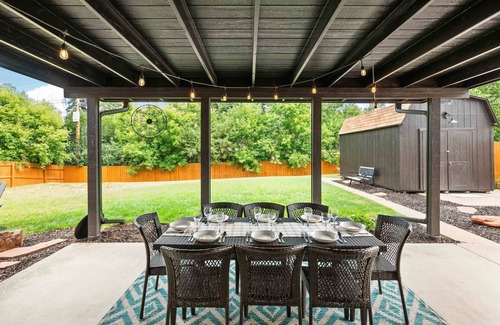 Littleton House | Coffee Cup Cottage - Coffee-Themed Family Home w/Fire Pit & Backyard
