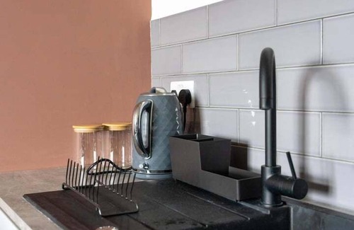Cyncoed Apartment | Cohost Partners 1BR Hideaway Central Bristol