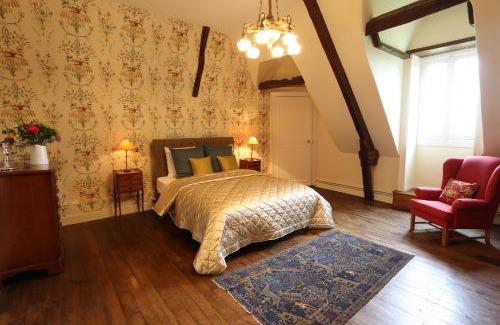 Saint-Vincent-sur-Oust Bed & Breakfast | Coin de Paix - Château de Launay