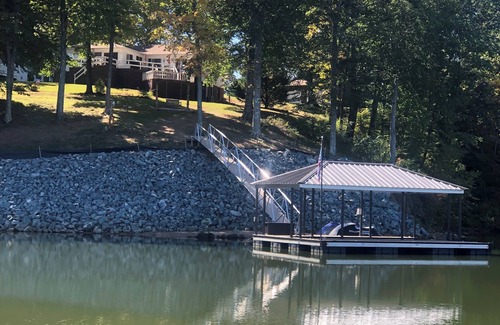 Clarksville House | Coleman 202 RD travel trailer. Located on the owner's lakefront property!