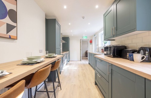 Coleraine Apartment | Coleraine, Northern Ireland - River Bann Rooms (Room 2)