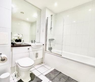 Whittington Apartment | Colindale Apartments