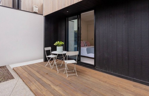 Barwon Heads House | Colite Luxury Barwon Heads; Sleeping 8, Rooftop Deck, Walk to the beach and shops