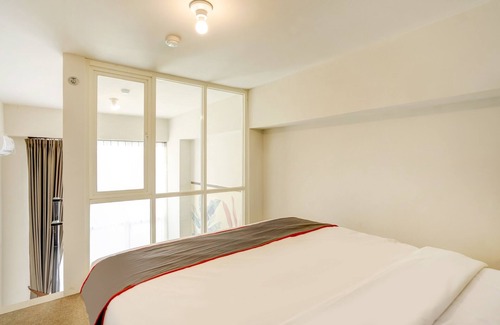 Waru Hotel | Collection O 30 Amega Crown Sub