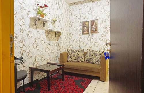 Bekasi Barat Hotel | Collection O 91470 De Royal Sentra Timur Near Apotek Jochita Sentra Timur Residence