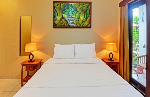 Central Seminyak Hotel | Collection O 91479 Indah Home Stay