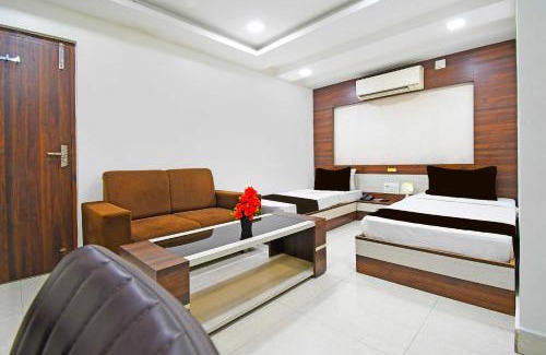 Dhanbad Hotel | Collection O Dhanbad Bhuli Hirak Road