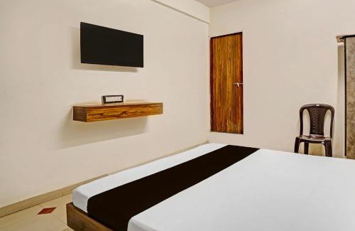 Palsana Hotel | Collection O Kadodara Bus Terminal Formerly Hotel Rudra