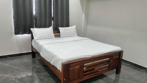 Hassan Hotel | Collection O Nandagokula Convention Centre Formerly Arasu Comforts