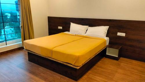 Hassan Hotel | Collection O Nandagokula Convention Centre Formerly Arasu Comforts