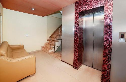 Jhansi Hotel | Collection O Om Residency