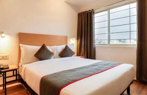 Bhopal Hotel | Collection O Sarthak In