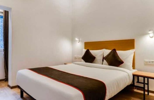 Bhopal Hotel | Collection O Sarthak In