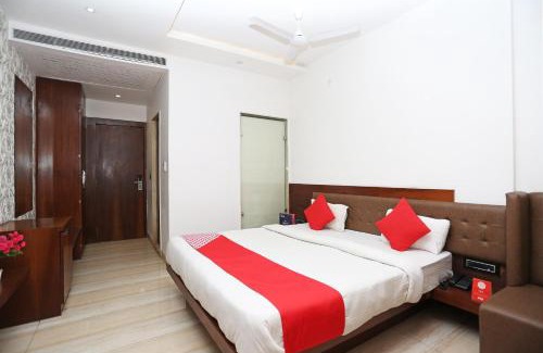 Bhopal Hotel | Collection O Sun Park