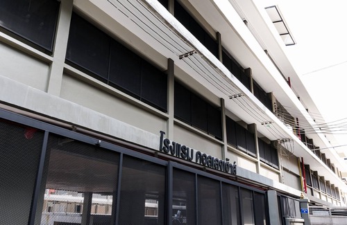 Ratchathewi Apartment | College Haus