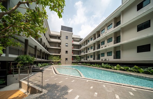 Ratchathewi Apartment | College Haus