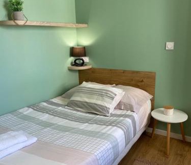 Laval Apartment | Colocation Les Rosiers