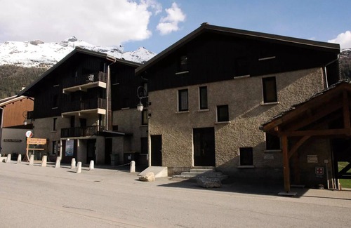 Lanslevillard Apartment | Colombaz Residence - 2 Rooms for 4 People