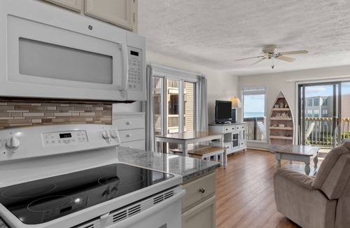 Duck Condo | Colony By The Sea End Unit with Ocean Views from Every Window!