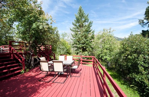 Durango House | Colorado Cabin on Acreage - Great Views - River Nearby - Pool Table