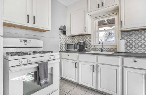 Colorado Springs House | Colorado Cottage - Downtown King Scenic