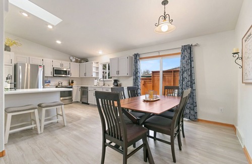 Loveland House | Colorado Mountain Retreat | Easy access to RMNP!