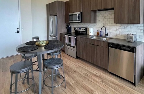 Downtown Colorado Springs Apartment | Colorado Springs Luxurious Unit with Mountain View