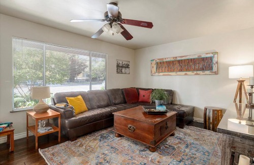 Paso Robles Apartment | Colorful Artist's Bungalow Walk Downtown Paso