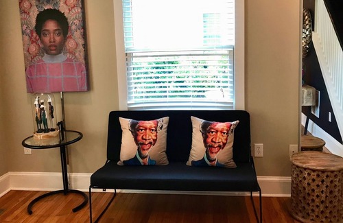 College Park House | Colorful Gem near ATL Airport, MARTA and Downtown Atlanta